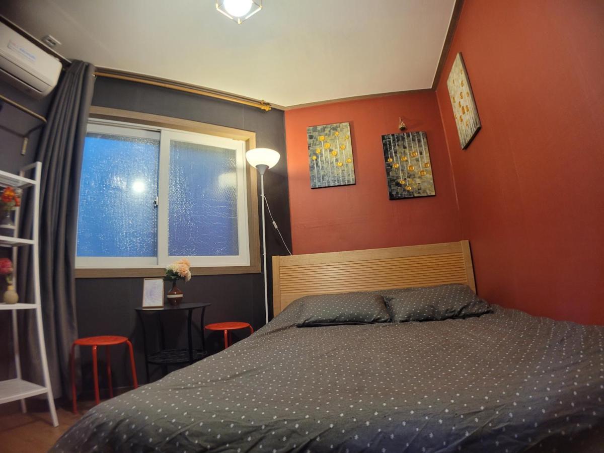 Olive Hostel W Сеул Екстер'єр фото