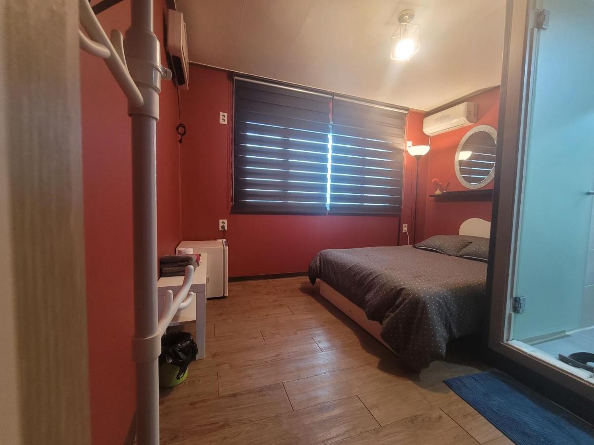 Olive Hostel W Сеул Екстер'єр фото